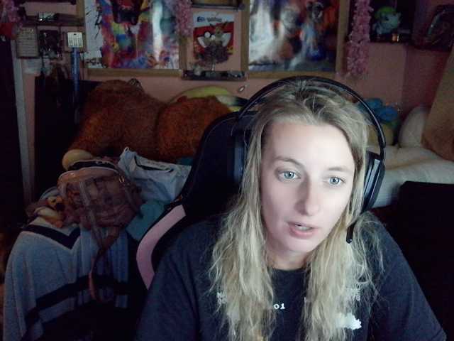 AsiaGoesPro, en vivo ahora en BongaCams