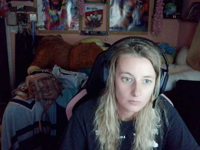 YourSecretGirlFriend963 live cam preview