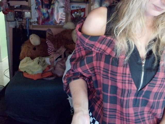 AsiaGoesPro live cam on BongaCams