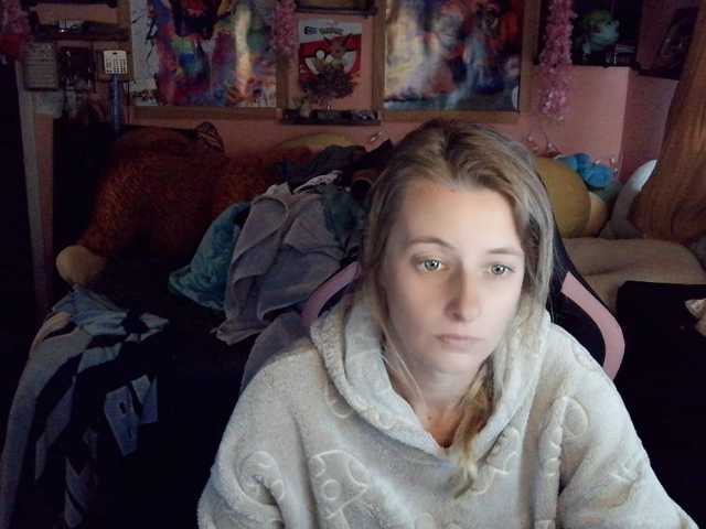 YourSecretGirlFriend963 live cam preview