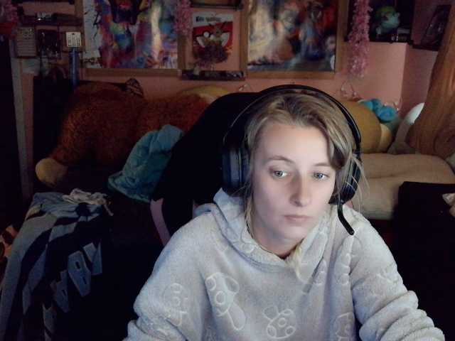 YourSecretGirlFriend963 live cam preview