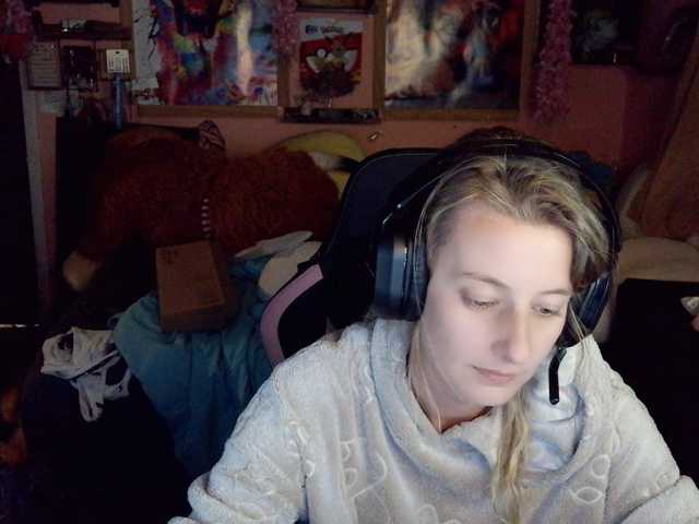 YourSecretGirlFriend963 live cam preview