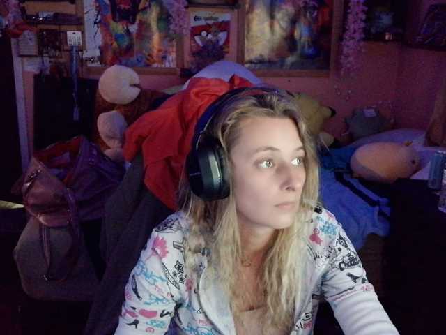 AsiaGoesPro live cam on BongaCams