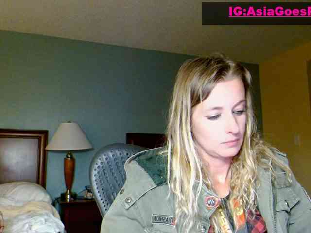YourSecretGirlFriend963