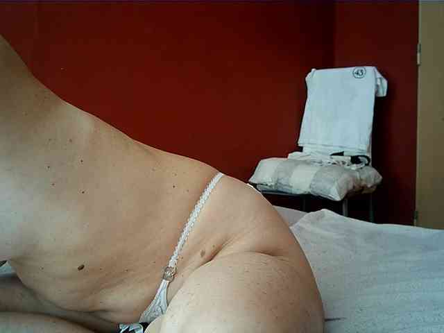 Makenzie007 webcam