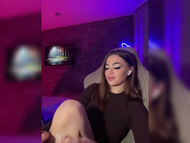 hotgirleva online