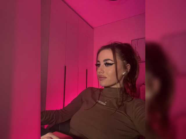 HotGirlEva