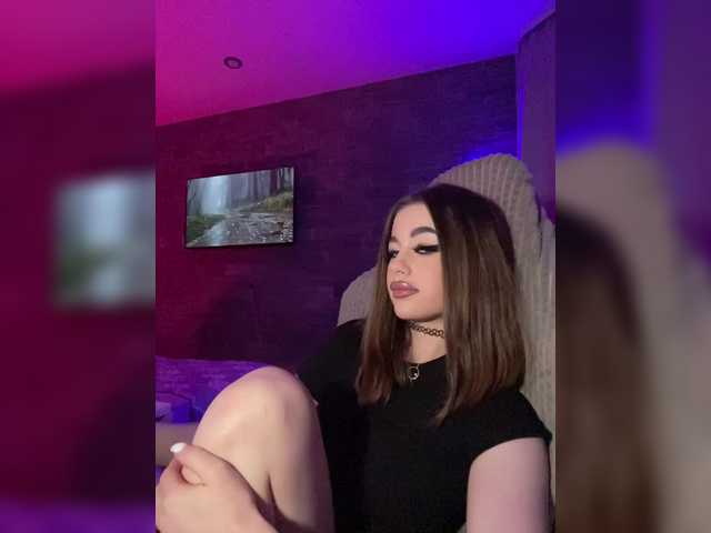 в попе у HotGirlEva