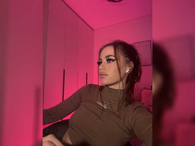 HotGirlEva