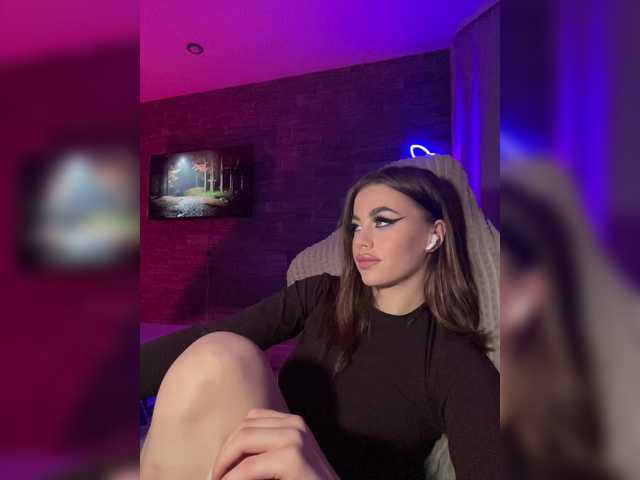 hotgirleva online