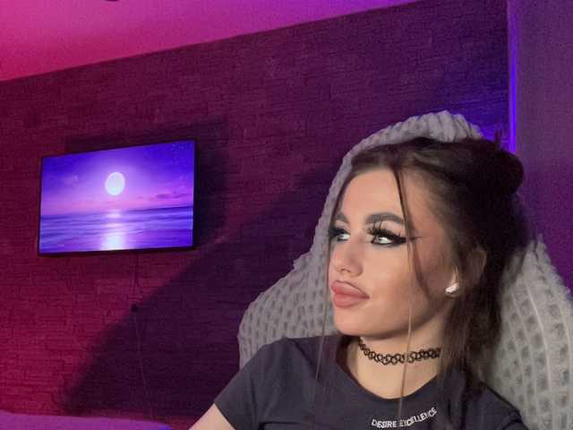 HotGirlEva