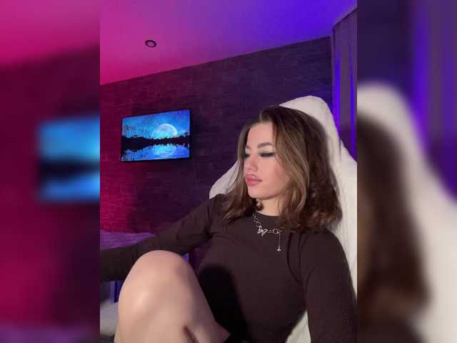 HotGirlEva's BongaCams show and profile