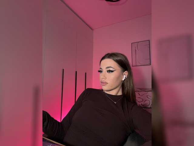 HotGirlEva