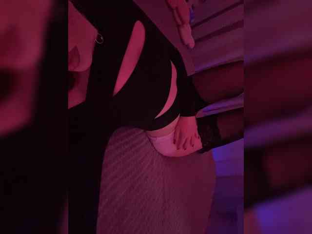 HotGirlEva HotGirlEva