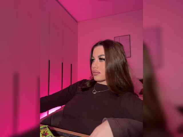 HotGirlEva