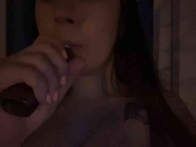 -Pink-Sativa- webcam