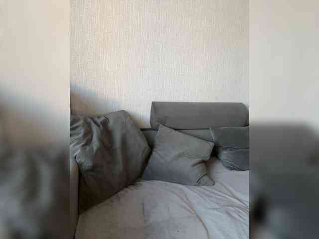 -Pink-Sativa- webcam