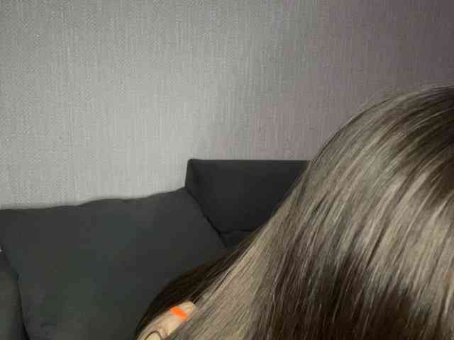 -Pink-Sativa- webcam