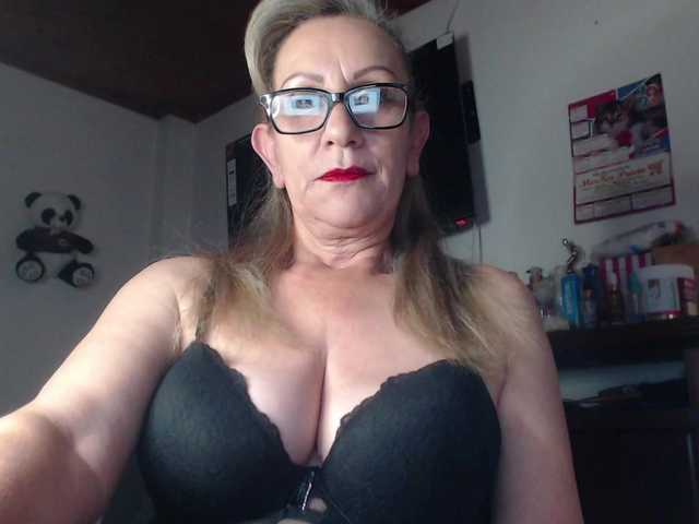 Pattysex live cam on BongaCams