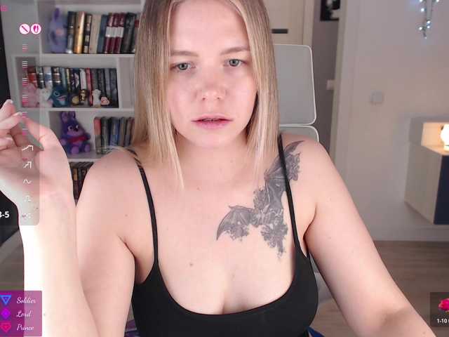 EmmaBryan live cam on BongaCams