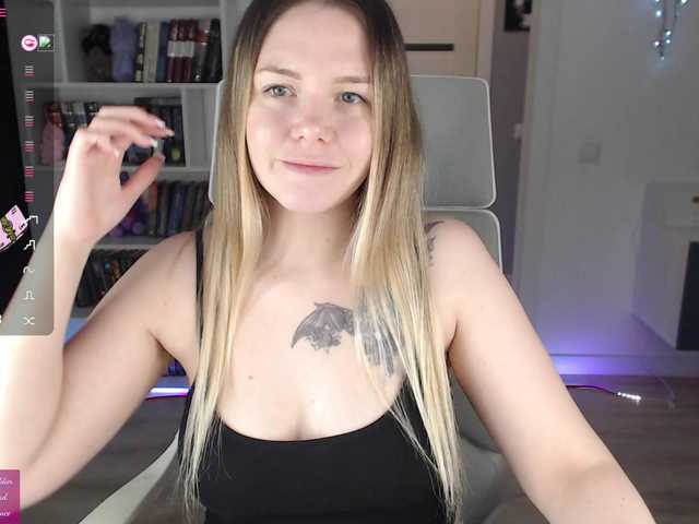emmabryan live sex