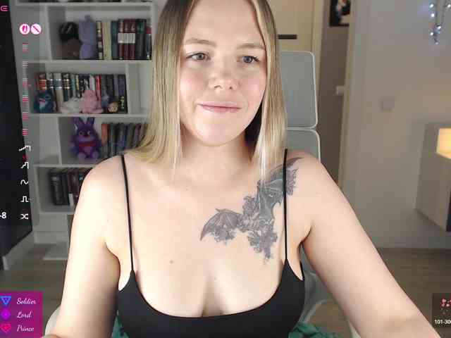 EmmaBryan webcam