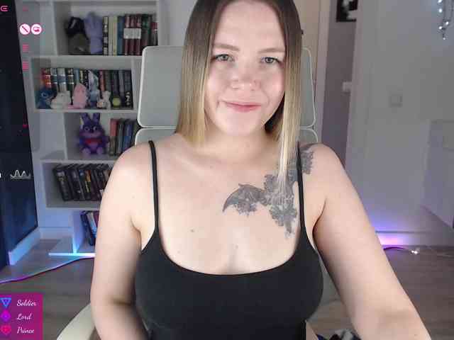 EmmaBryan webcam