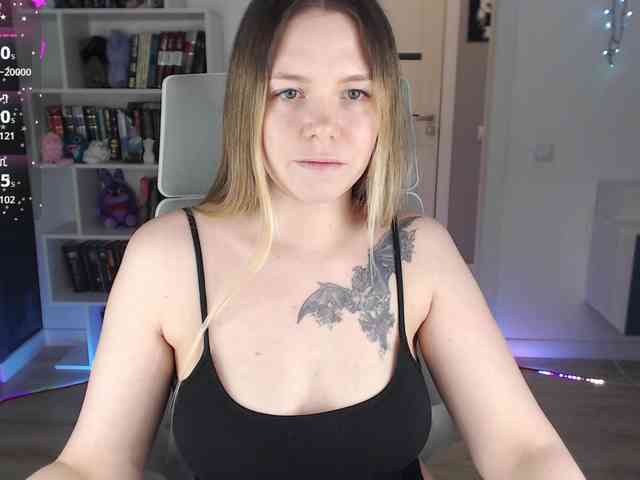 EmmaBryan webcam