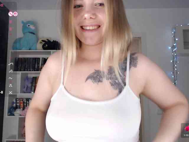 EmmaBryan webcam