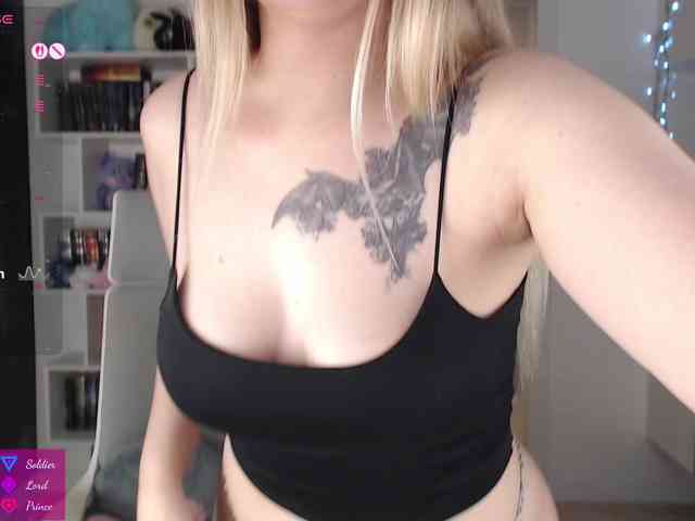 EmmaBryan webcam