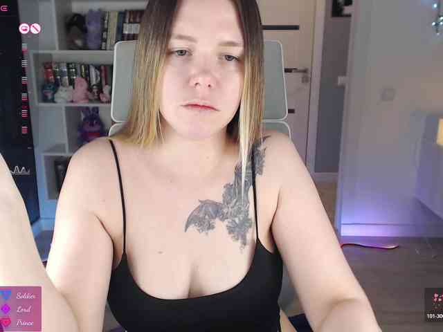 EmmaBryan webcam