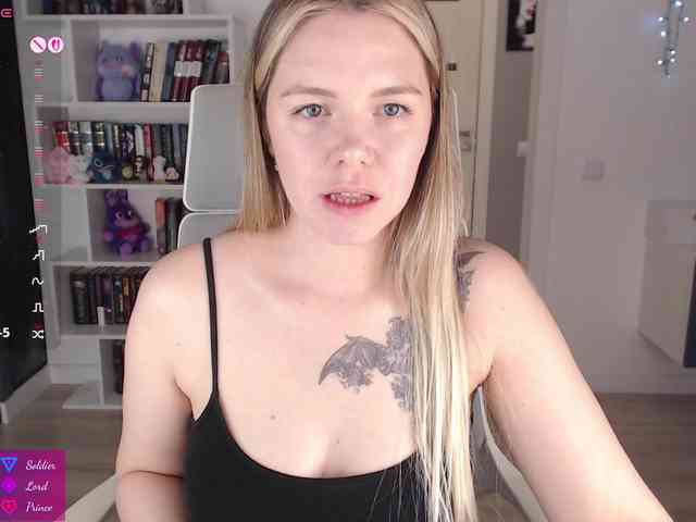 EmmaBryan webcam
