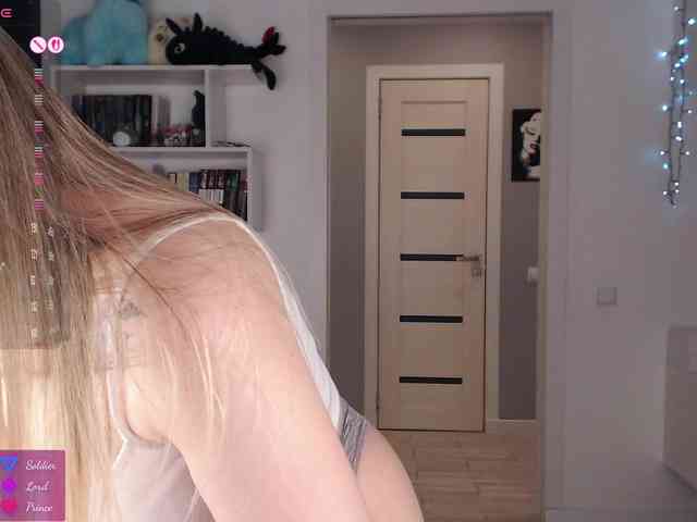 EmmaBryan webcam