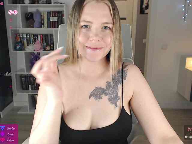EmmaBryan webcam