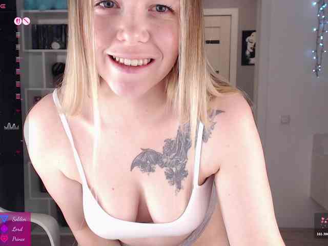EmmaBryan webcam
