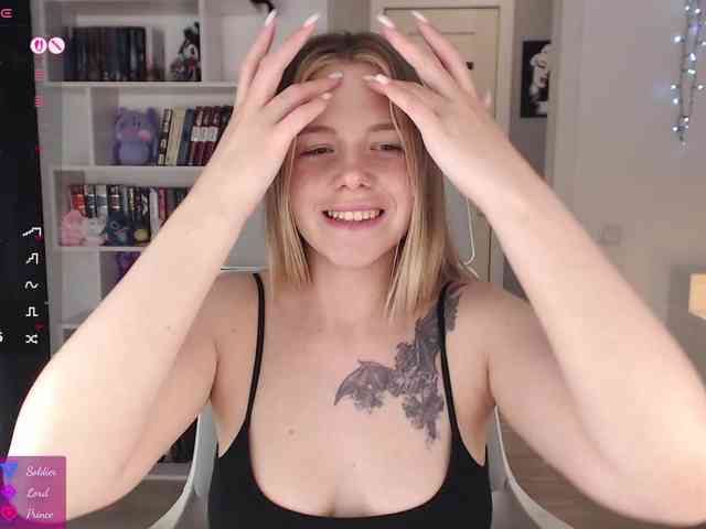 EmmaBryan webcam