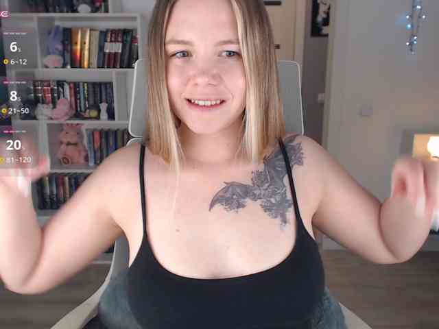 EmmaBryan webcam