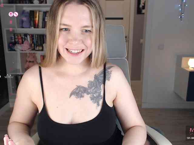 EmmaBryan webcam