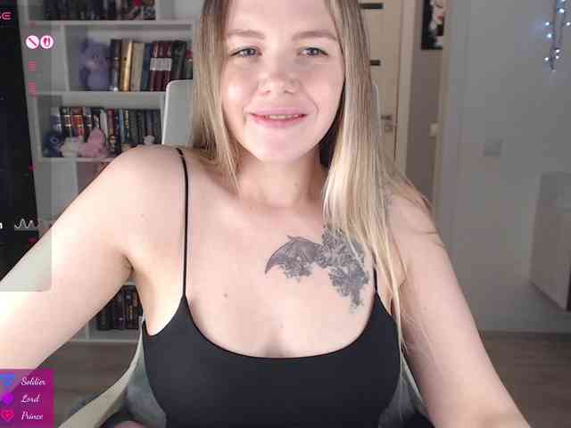 EmmaBryan webcam
