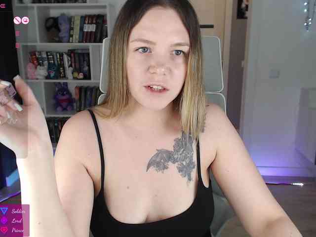 EmmaBryan webcam