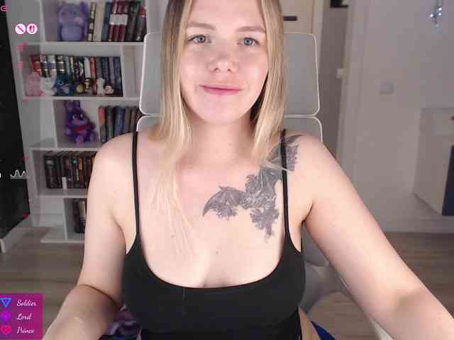 EmmaBryan webcam