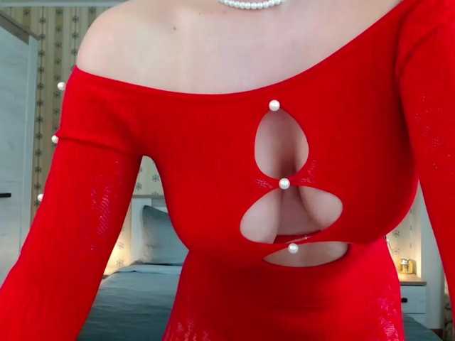 Leslie-Secret live cam on BongaCams