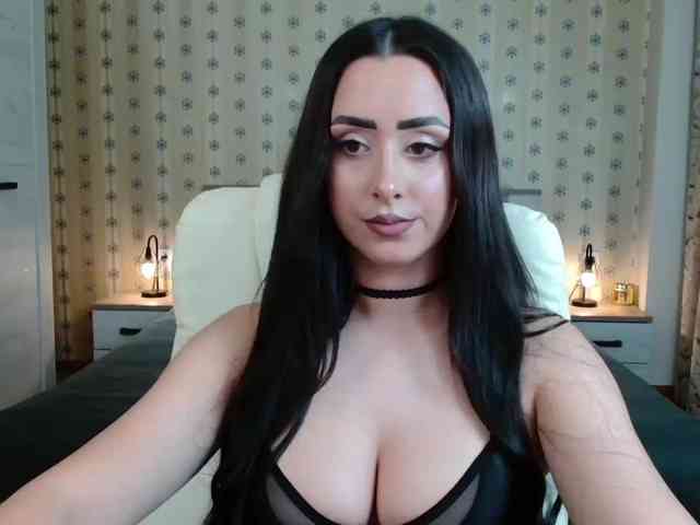 Leslie-Secret Leslie-Secret