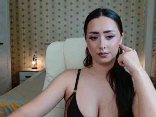 Leslie-Secret