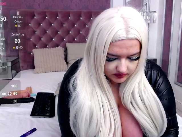MiaMckenna