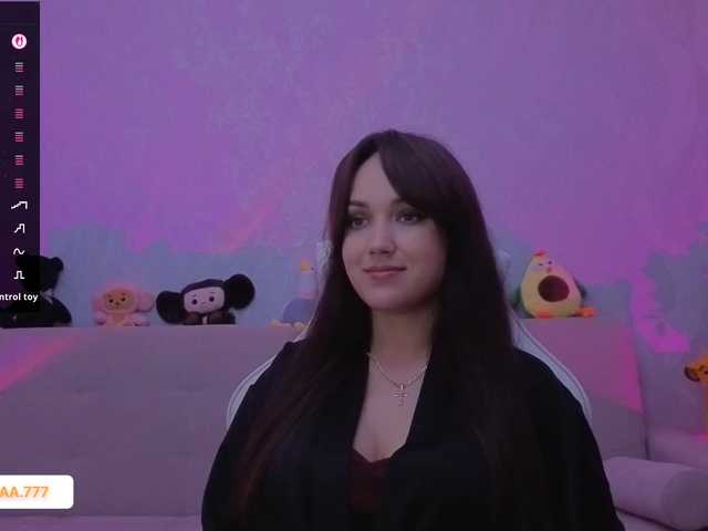 le modèle -lost- est en webcam porno dans un show sur le site bongacams, il possède les tags suivants: White/Caucasian,Brunette,Shaved
