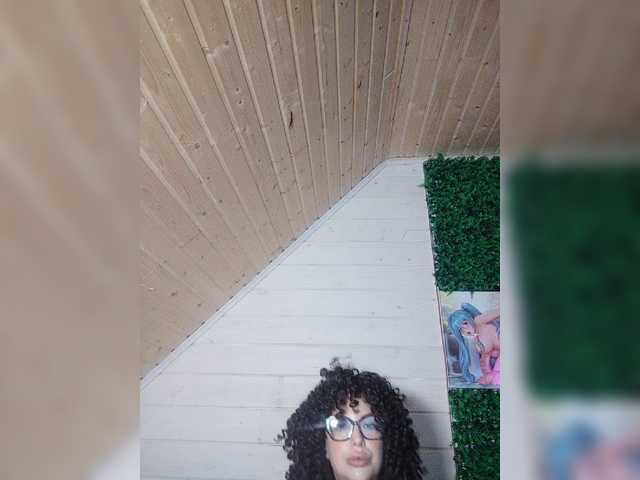 alex_is