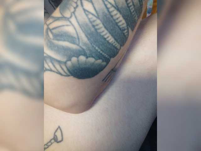 alex_is live webcam show