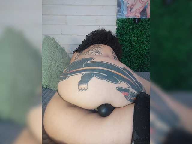 -alexis- live webcam show