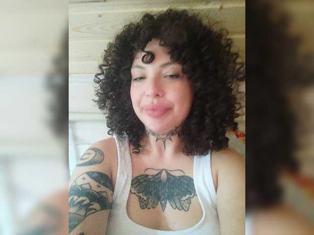 -alexis- live cam on BongaCams